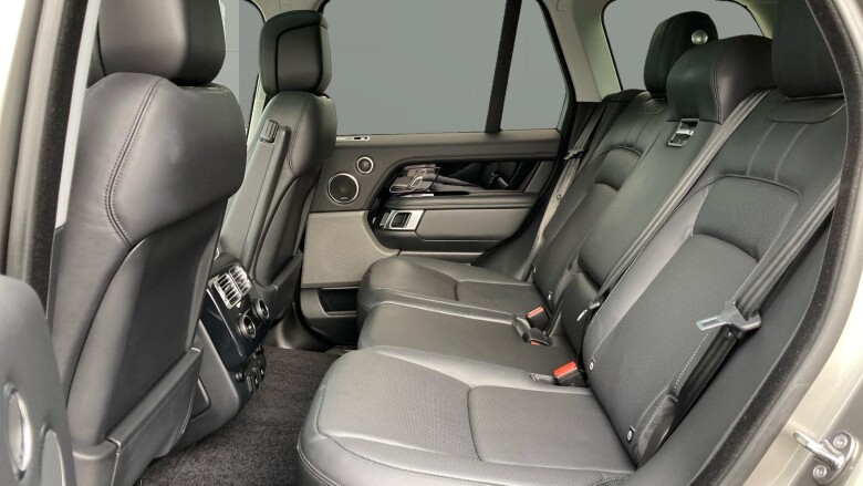 Land Rover Range Rover 3.0 SDV6 Vogue 4dr Auto Diesel Estate